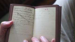 Оригиналът на тефтерчето на Васил Левски е изложено днес 16