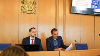Мнозинството в СОС запази новото ръководство на "Метрополитен"