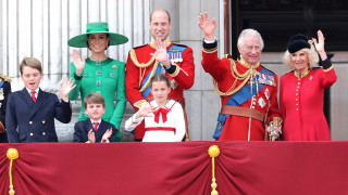 Омид Скоби едва ли си е представял че втората книга