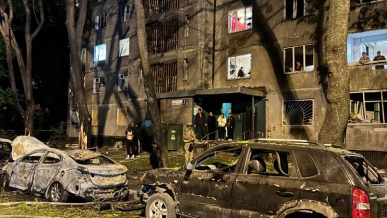 Масирана атака с дронове по Харков и Днепър - десетки ранени, включително деца