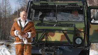 Кремъл публикува нови снимки на Владимир Путин които за пореден