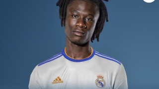 Полузащитникът Едуардо Камавинга премина от Рен в Реал Мадрид Според