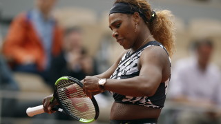 Серина Уилямс загуби сет но се класира без особени трудности