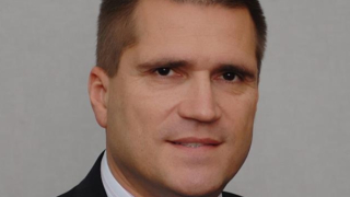 Комитова тихичко освободила Николай Цонев от ВиК холдинга