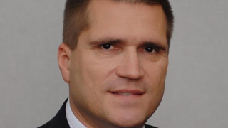 Бившият военен министър Николай Цонев е уволнен тихомълком от Надзорния