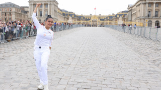 В момента целият свят гледа към Париж където утре 26