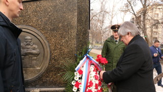 Посланикът на Русия у нас заговори за посещение на Путин и Лавров