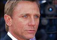 Забравете Бонд - в МИ5 търсят ниски и неподвижни мъже