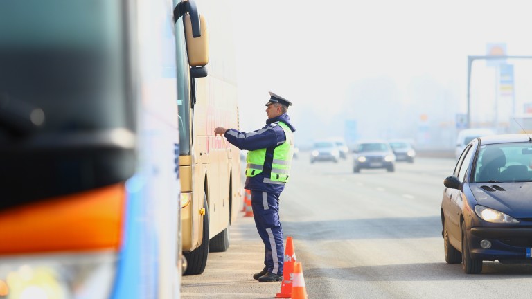 МВР засече 19 пияни и 15 дрогирани шофьори за ден