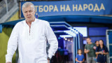 Сираков се застъпи за футболист на Левски, не иска да го продава