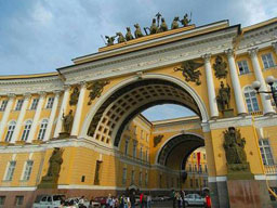 Сделки за $13,5 млрд. сключени на Петербургския икономически форум