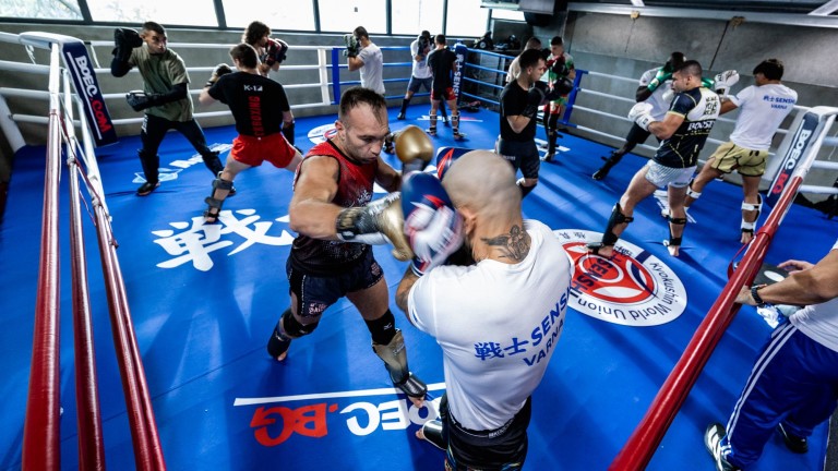 Алберт Краус и Анди Зауер тренират бъдещи и настоящи SENSHI шампиони във Варна