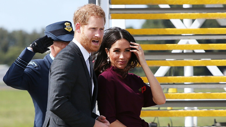 Хари и Меган - хванати в крачка