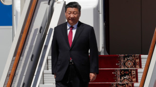 Китайският лидер Си Дзинпин ще има правомощия да затваря технологични компании