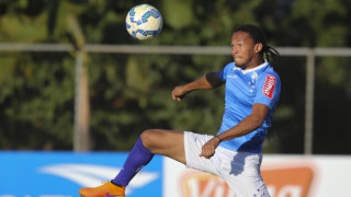 Бразилският защитник Алекс Флавио е бил предложен на ЦСКА 25 годишният