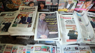 74 годишният президент на Алжир Абделмаджид Тебун възнамерява да води решителна