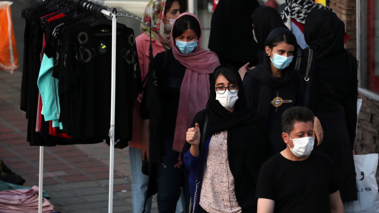 Иран с повече от 40 000 починали от коронавирус