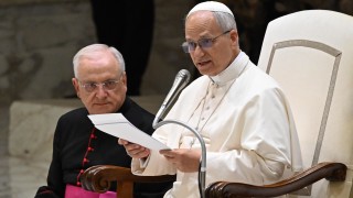 Папа Лъв осъди лошото отношение към мигрантите като тежко престъпление