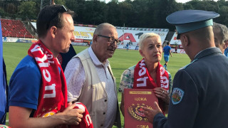 Легендата Димитър Пенев коментира в типичен стил платените 8 милиона