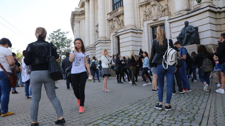 От догодина българите от чужбина кандидатстват в университети по нов ред 