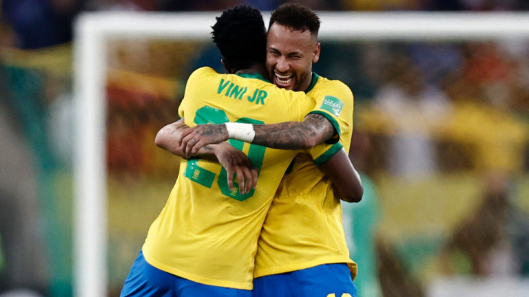 Звездата на Бразилия Винисиус Жуниор, който снощи отбеляза от четирите гола за