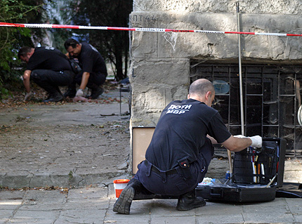 Петима ранени при два взрива в София