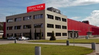 Гигантите Deutsche Bank и Goldman Sachs купиха български завод и търговски център