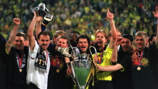 Сезон 1996/97: Бойците на Хитцфелд, които възродиха германския футбол