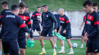 Състоянието на тревното покритие на Хювефарма Арена в Разград преди