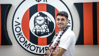 Христо Митев е второто ново попълнение на Локомотив София това