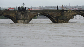 Щетите от наводнението в Чехия за милиарди крони
