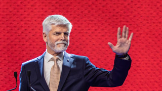 Чешкият президент: Временна загуба на територии може да е цената за оцеляването на Украйна