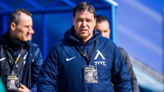 От Левски платили над 100 бона на Петър Хубчев