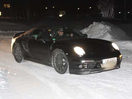 Шпионски снимки на следващото Porsche 911– 998