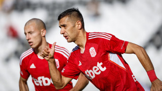 Халфът на ФК ЦСКА 1948 Ивайло Чочев продължава да води