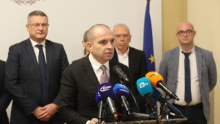 Критично съвещание с БДЖ и НКЖИ свика транспортният министър Гроздан