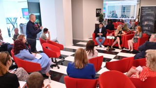 Настоящата политика за финансиране не достига ефективно до медицинските сестри