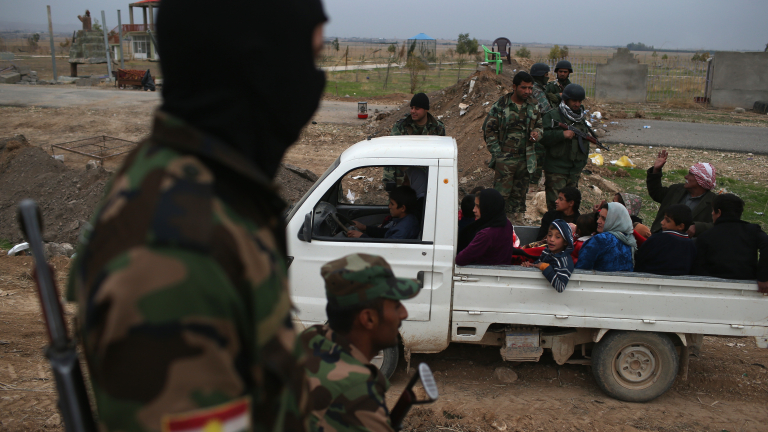 Атентатор самоубиец уби шестима членове на кюрдските сили в Сирия