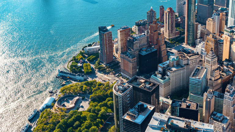 Покупка на недвижими имоти с биткойн: Пазарът в Ню Йорк пусна първият търговски имот с тази опция