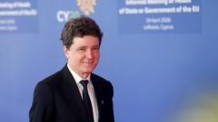 Президентът на Румъния няма да приеме правителство, подкрепено от АУР