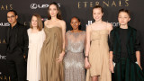 Анджелина Джоли, премиерата на Eternals в Лос Анджелис и появата й на червения килим с петте й деца 