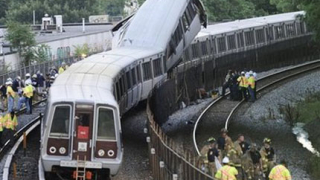 Катастрофа в метрото във Вашингтон, 9 загинали