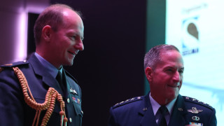 Началникът на щаба на ВВС на Обединеното кралство Майк Уигстън твърди