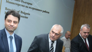 Увеличение на заплатите в МВР - най-рано през 2018 г.