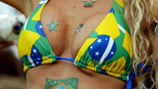 Бразилски проститутки на уроци по английски заради Световното 2014