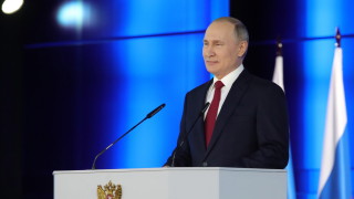 Путин иска референдум за промени в конституцията, която да е над международното право