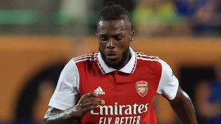 Лацио официално откупи правата на португалския защитник Нуно Тавареш от