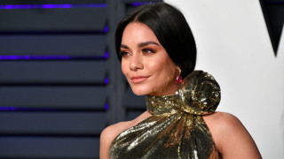 Откакто преди близо година се раздели с дългогодишния си приятел