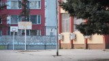 15-годишно момче е в болница в Добрич след побой 
