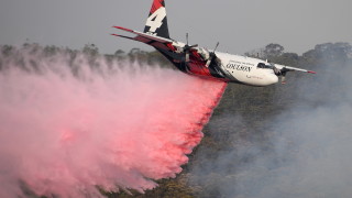 Трима американци загинаха при падането на самолет, гасящ пожарите в Австралия